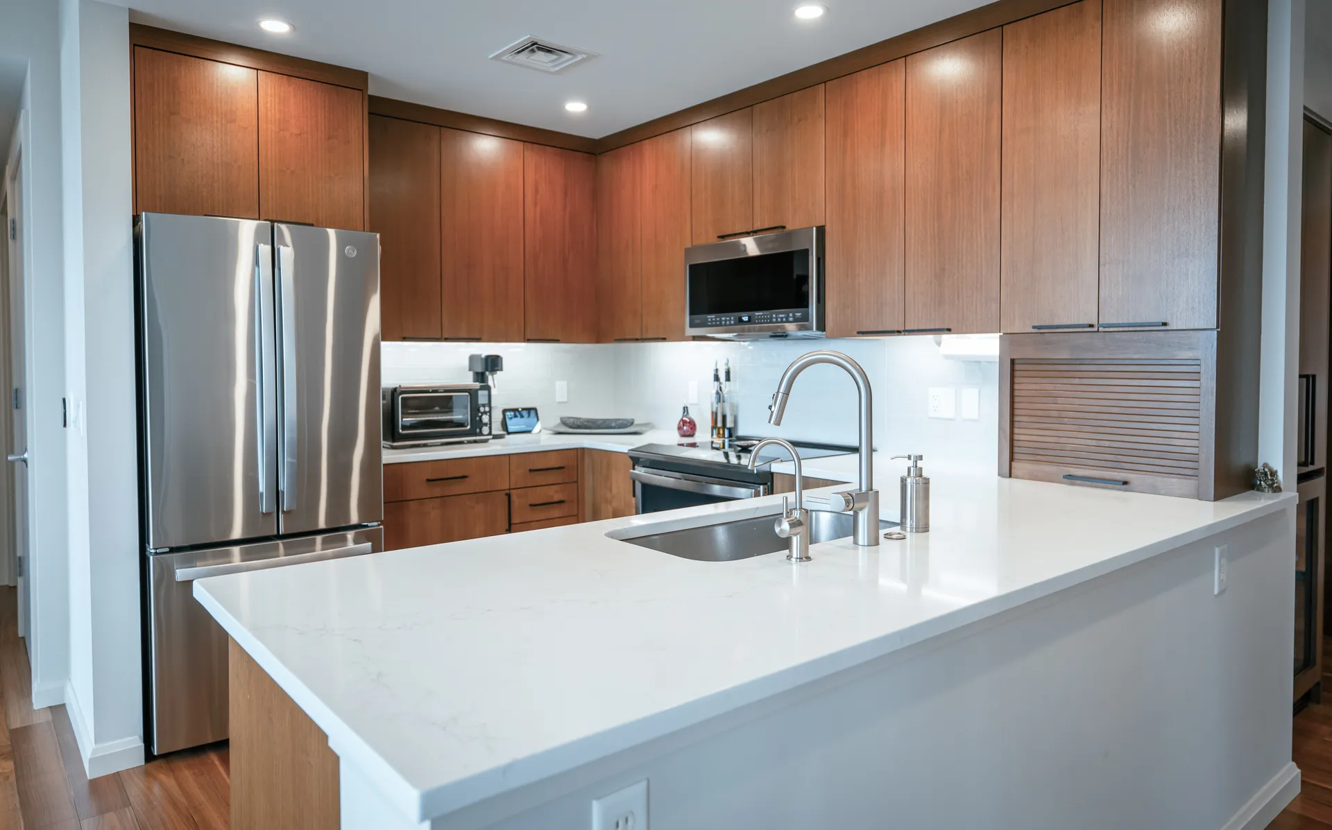 Custom Kitchen Renovation - portland-modern - _A742876.webp